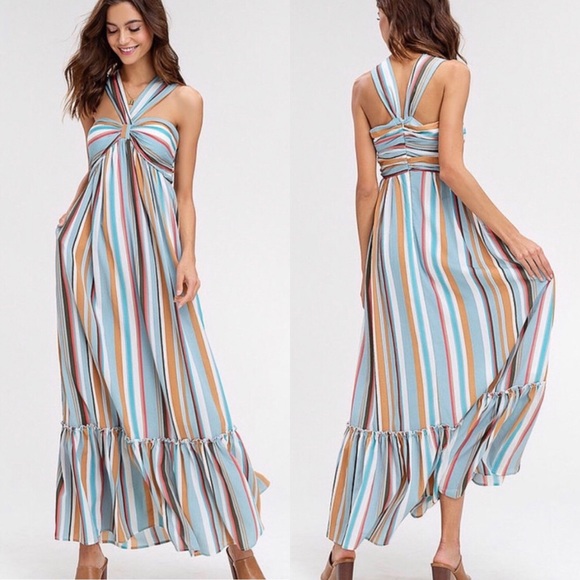 sweetheart neck maxi dress